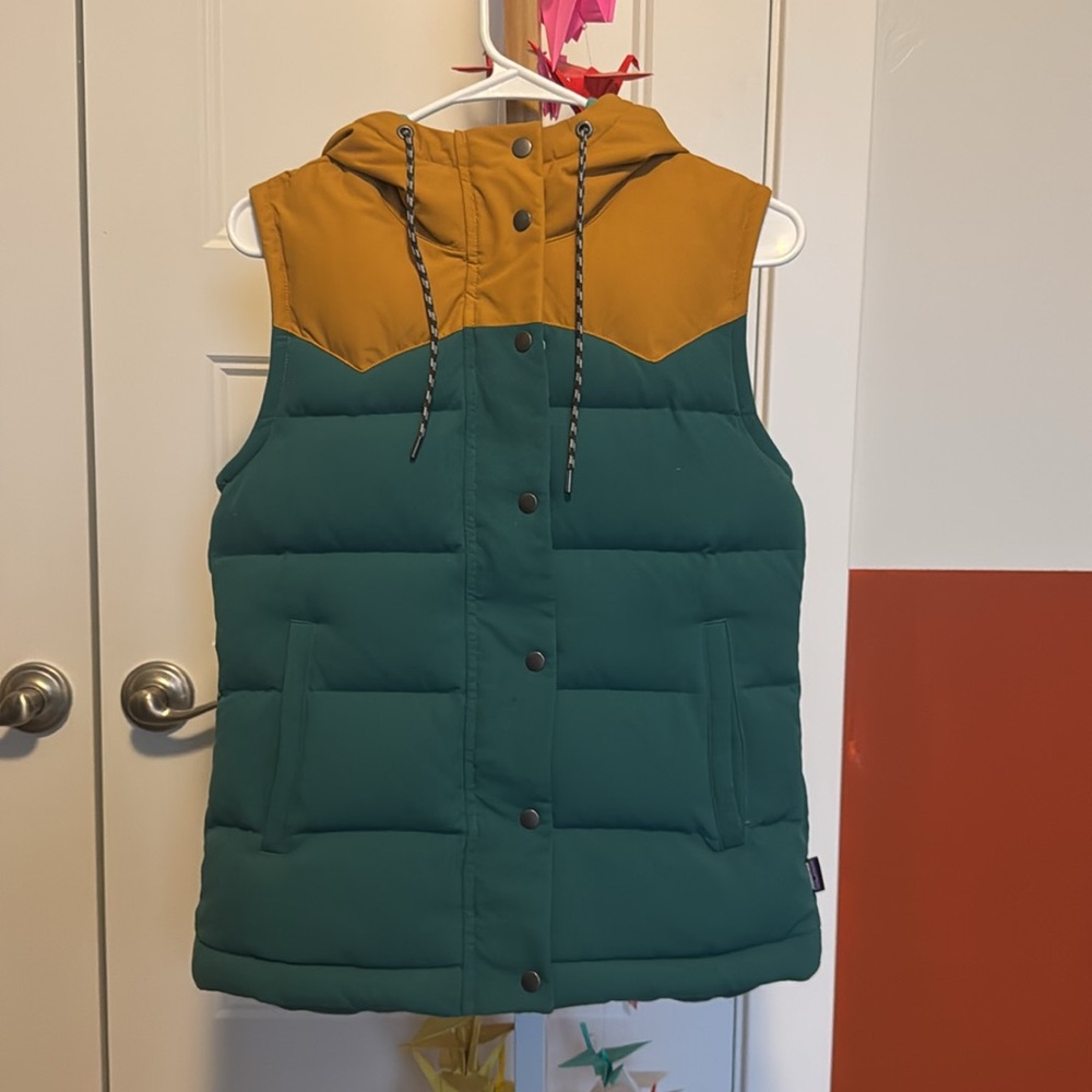 Patagonia Women’s Bivy Down Hooded Vest - Mustard/Teal